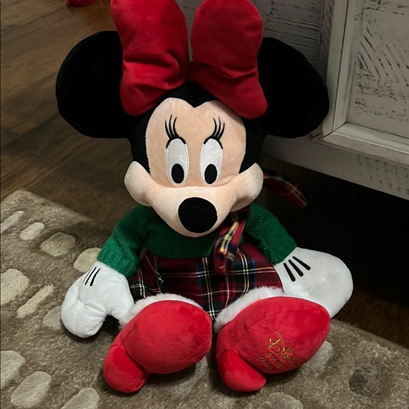 2012 Disney Minnie Mouse / Christmas themed - Picture 1 of 4
